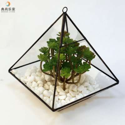 Hanging or Tabletop Black Geometric Terrarium Vase Pyramid Glass Box Candle Holder